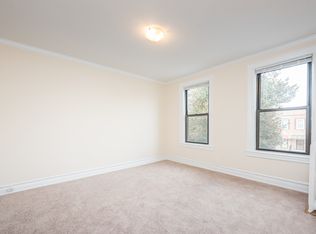 23-39 35th St #2B, Astoria, NY 11105