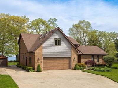 11312 Lakeside Dr, North East, PA, 16428