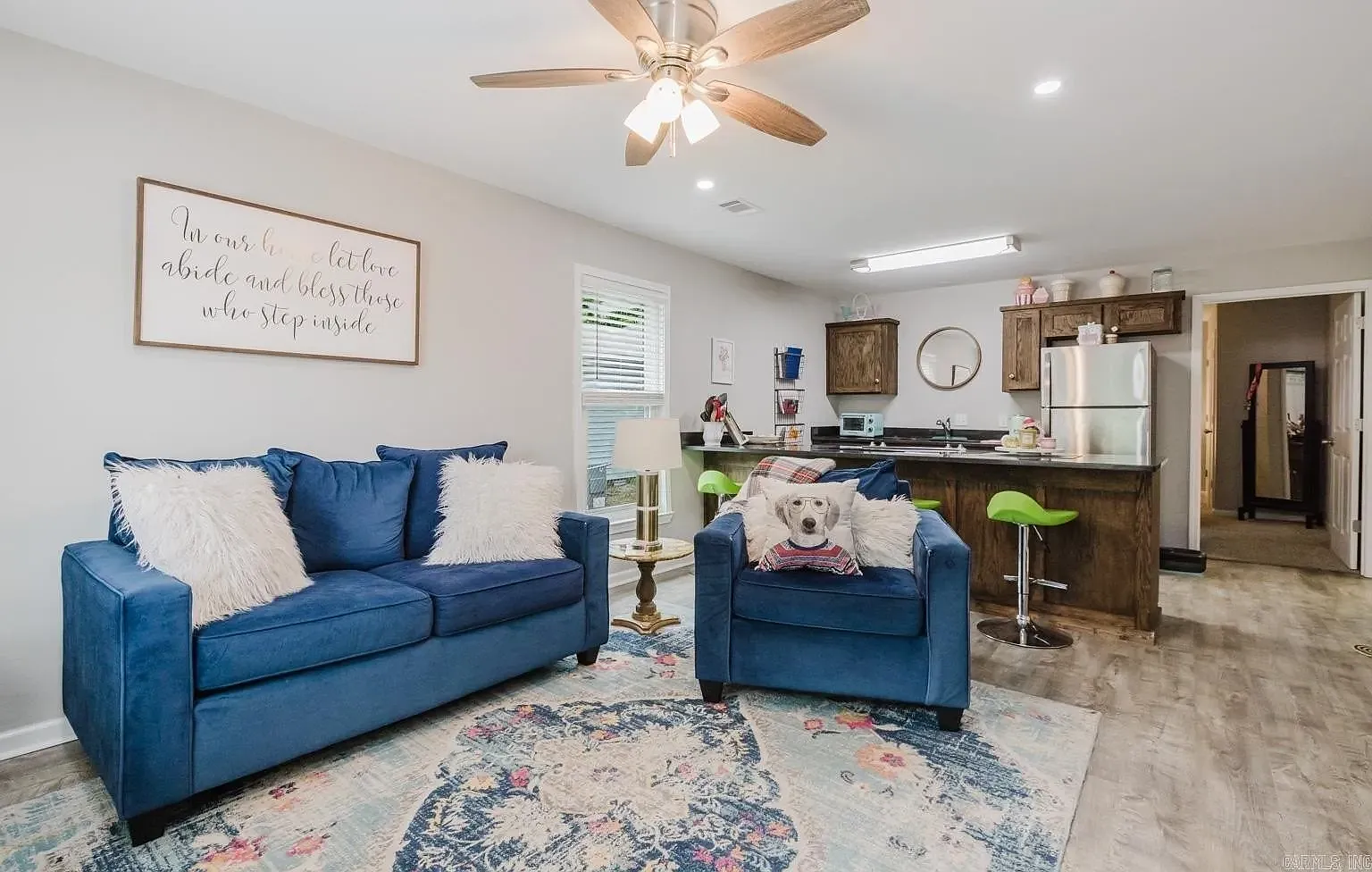 3 bed, 1051 sqft, $1,500 — Photo 4
