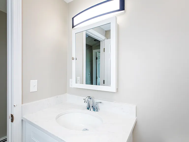 487 Ocean Blvd #3 — Photo 17