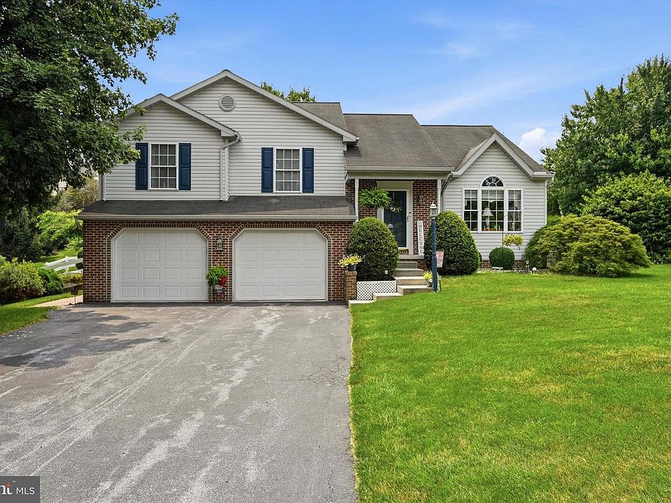 1st image of 121 Meadowview Dr