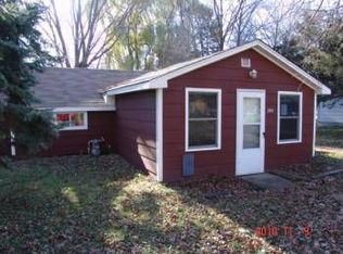 244 10th Ave SE, Forest Lake, MN 55025