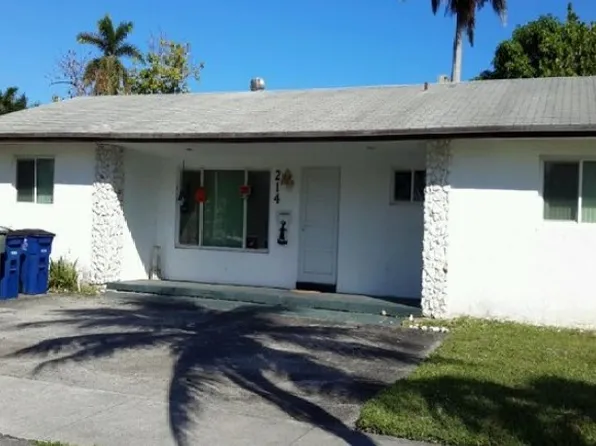 214 NE 10th Ave, Hallandale, FL 33009