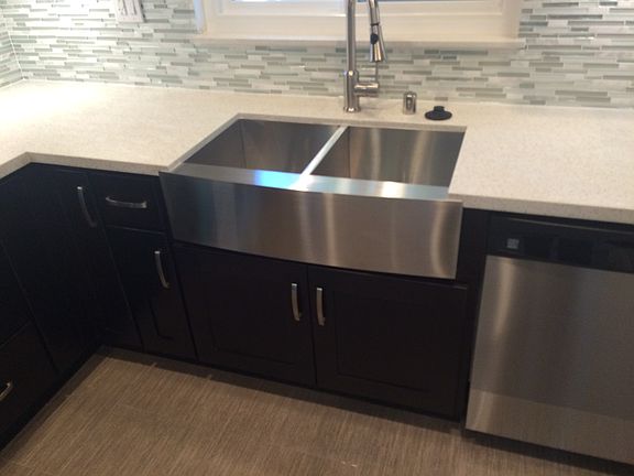 3rd image of 100 Coral View St