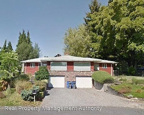 1st image of 2206 E 17th St
