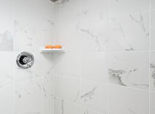 4926 Treeside Ln, Troy, MI 48098