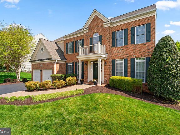 2nd image of 7129 Millbury Ct