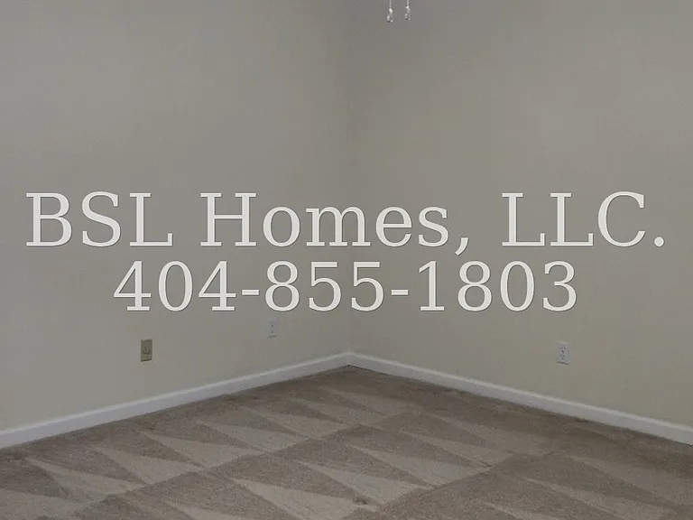 158 Riverchase Dr — Photo 5