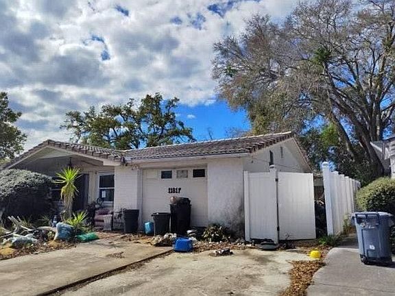 2nd image of 11817 Alpine Pkwy