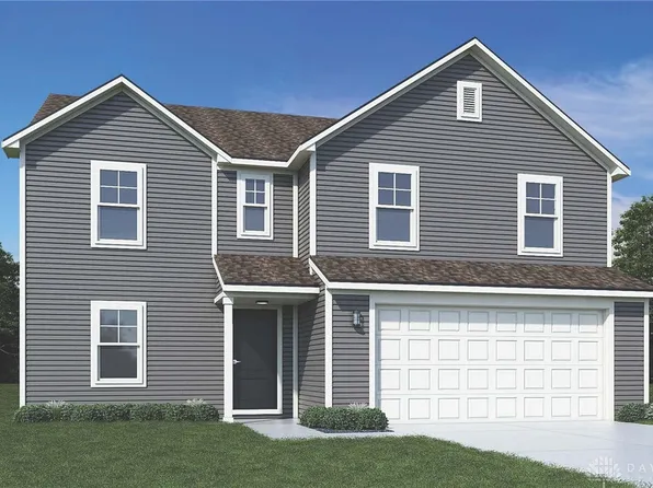 1206 N Scott St, New Carlisle, OH 45344