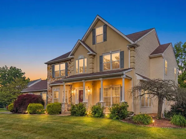 2674 Romig Rd, Gilbertsville, PA 19525