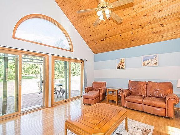 5th image of 8142 Biscayne Ct