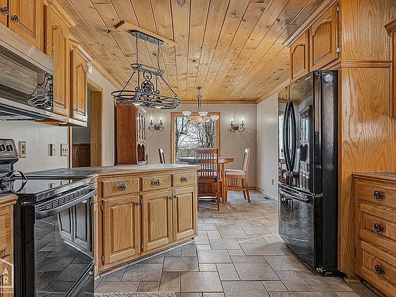 4th image of 1904 Greene Rd #516
