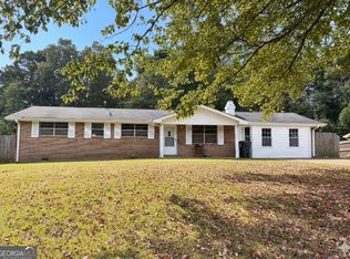 6045 S Bear Dr, Douglasville, GA 30135