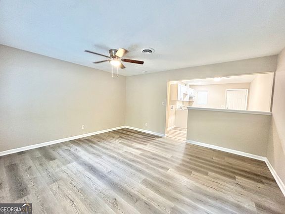 2nd image of 6454 Raymond Dr