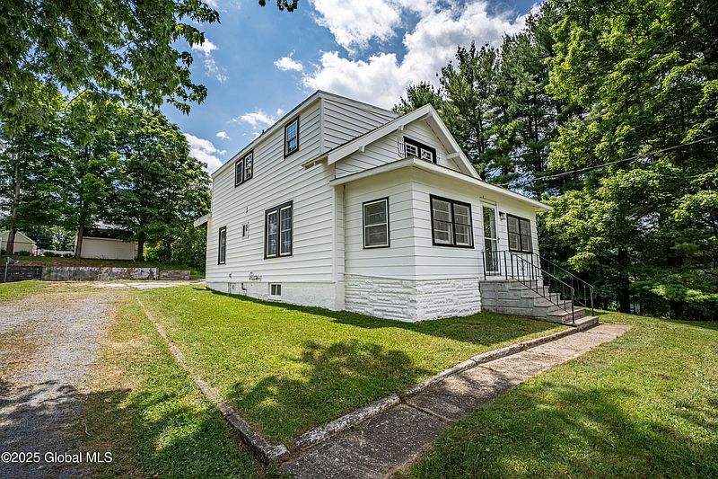 4th image of 18 Orchard Terrace