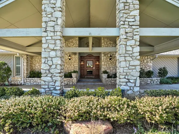 12109 Quail Creek Rd, Oklahoma City, OK 73120