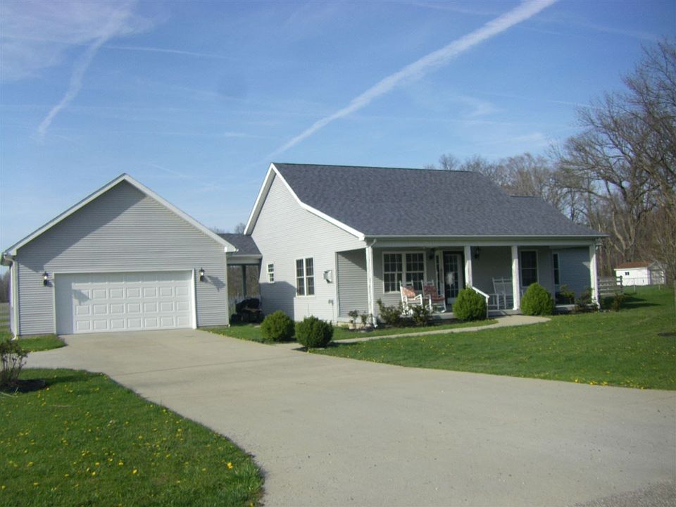 1st image of 8460 E Milner Ave