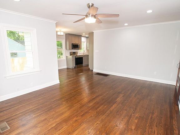 5th image of 482 Freyer Dr