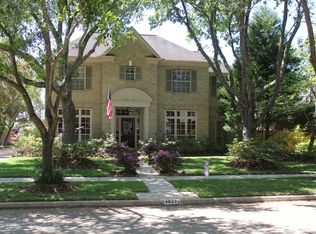 4823 Caladium Dr, Sugar Land, TX 77479