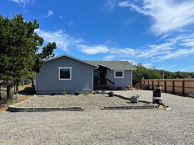 32812 G Pl photo 1