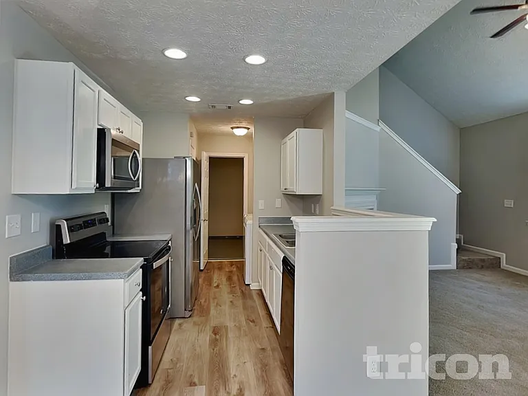 175 Meadowridge Dr — Photo 5