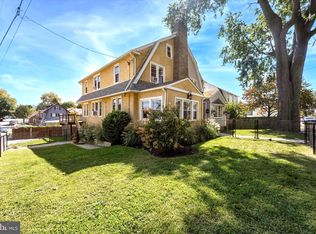 9 N Brighton Ave, Upper Darby, PA 19082
