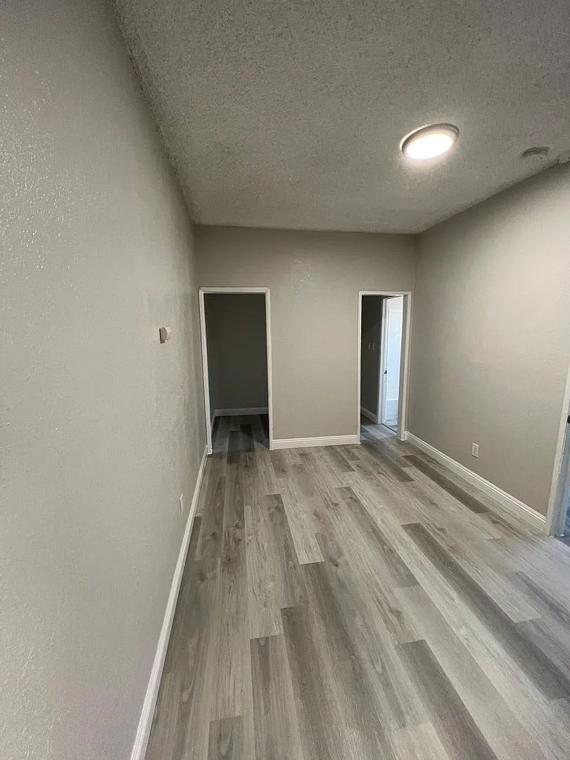 1 bed, 1.0 bath, 650 sqft, $1,900 — Photo 2
