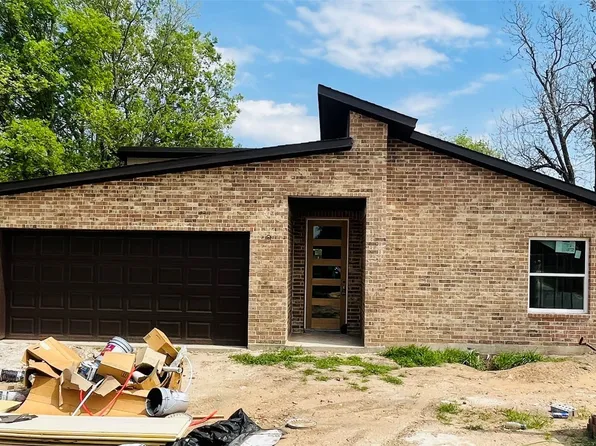 2201 Dillard St, Fort Worth, TX 76105