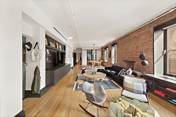 Rented by Brown Harris Stevens | media 31