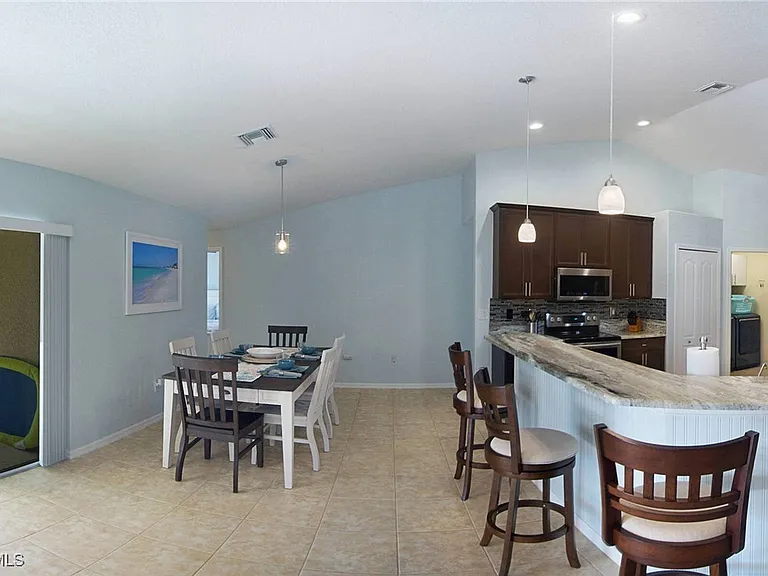 5007 SW 27th Ave — Photo 21