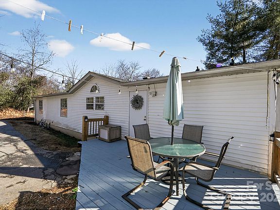 4th image of 19 R Morton Ln