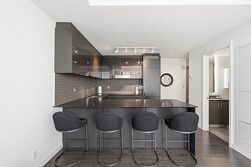 Floor plan 1 Bedroom Furnished