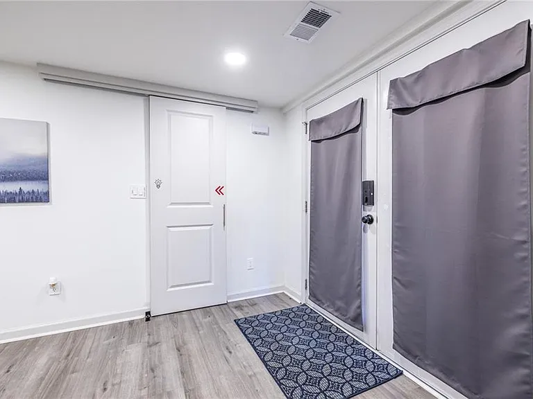 1122 Elaine Dr — Photo 21