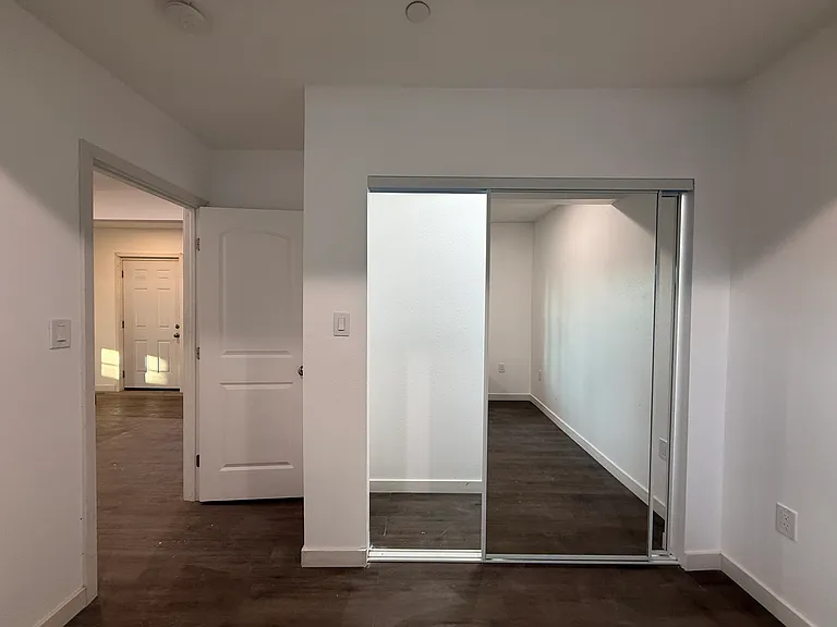 14273 Eastridge Dr — Photo 20