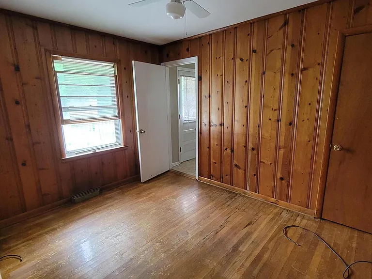1728 Shenandoah Dr — Photo 5