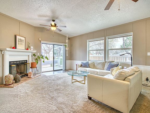 5th image of 5775 Sunnybrook Ct #28
