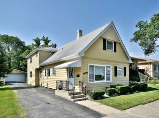 7801 45th Pl, Lyons, IL