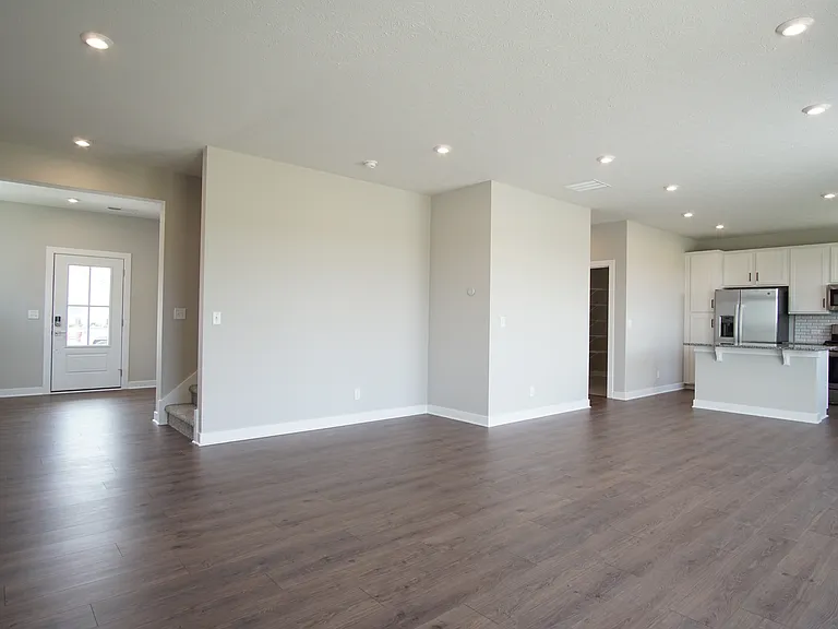 4852 White Chapel Dr — Photo 8