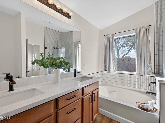 5th image of 483 W GASCON Road