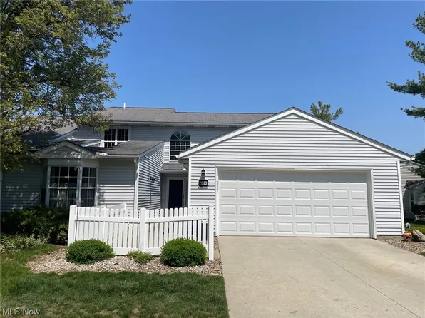 2063 Williamston Ct, Akron, OH 44313
