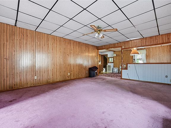 4th image of 161 W Beechwood Rd
