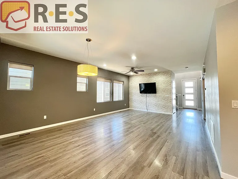 9609 Dunning Cir — Photo 7