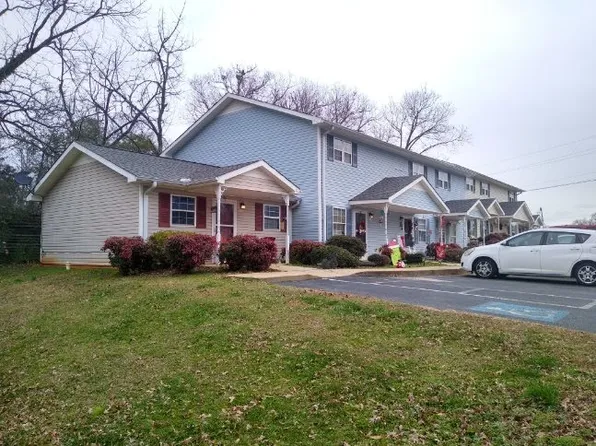 50 White St, Cleveland, GA