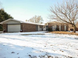 4961 N Hillcrest Ave, Wichita, KS 67220