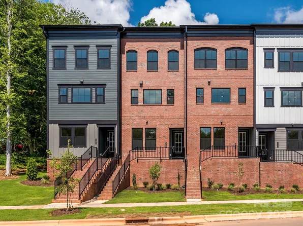 309 Old Town Village Rd, Waxhaw, NC 28173