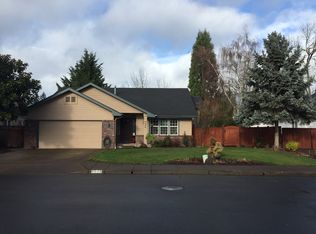 4059 Victoria Ln, Eugene, OR 97404