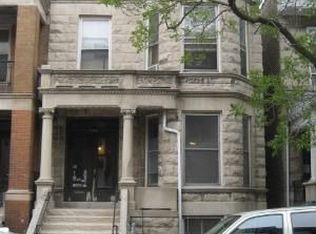 726 W Oakdale Ave, Chicago, IL 60657