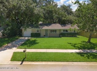 21 Victory Ct, Jacksonville Beach, FL 32250
