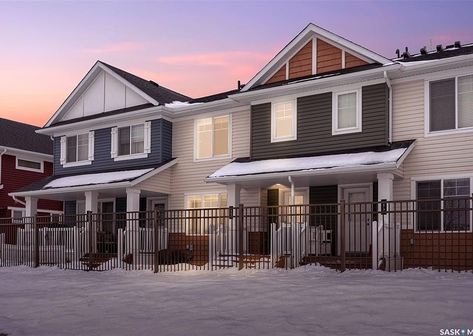 1st image of UNIT 15-5290 Aerodrome ROAD